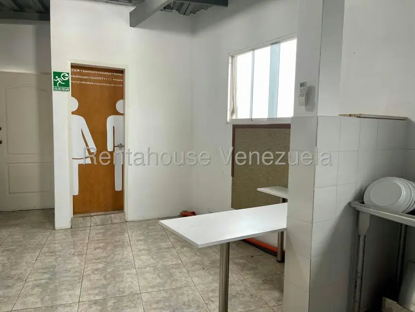Local Comercial en Alquiler en El Hatillo, Distrito Metropolitano - 7