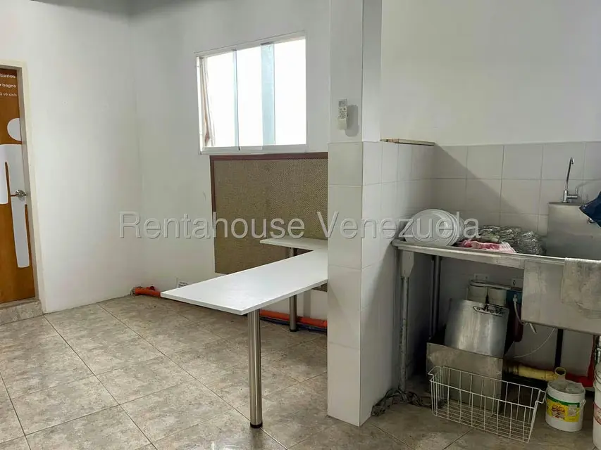 Local Comercial en Alquiler en El Hatillo, Distrito Metropolitano - 9