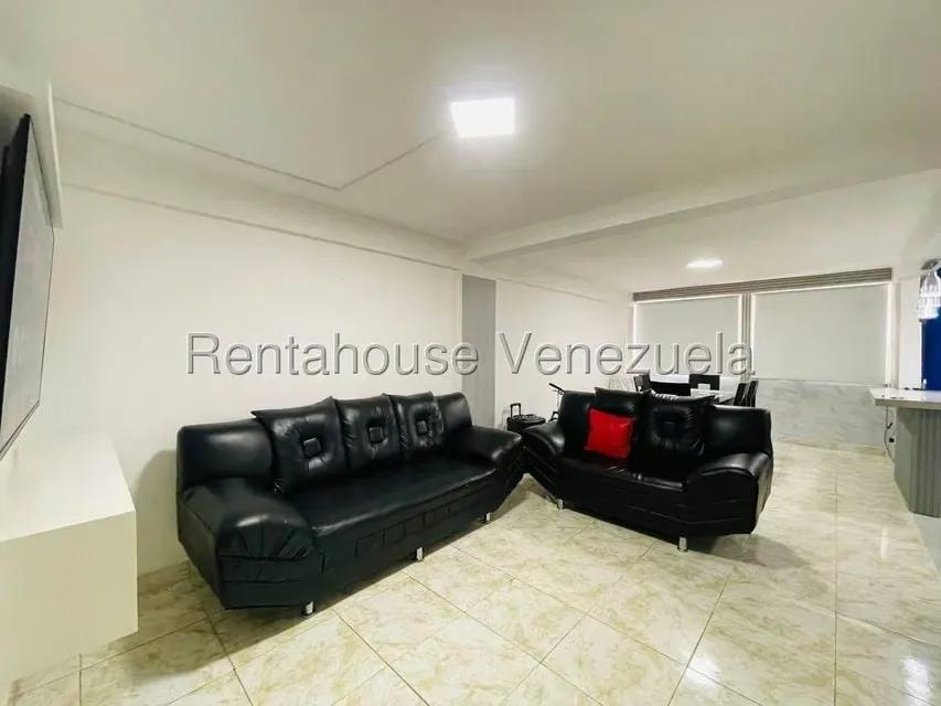 Apartamento (Multiples Niveles) en Venta en Conjunto Residencial Turmero, Aragua - 2