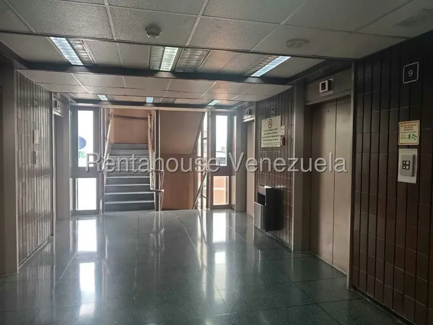 Oficina en Alquiler en Campo Alegre, Distrito Metropolitano - 19