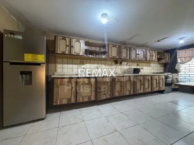 CASA EN VENTA EN LA URBANIZACIÓN LA ROTARIA - 11