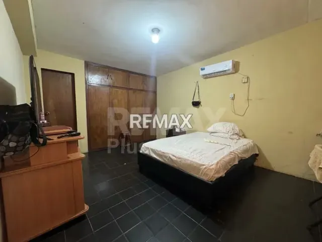 CASA EN VENTA EN LA URBANIZACIÓN LA ROTARIA - 15