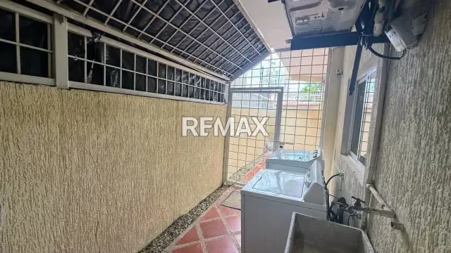 TOWNHOUSE EN ALQUILER EN CIUDAD OJEDA - 14