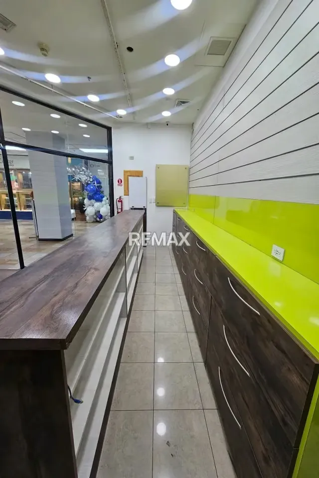 Alquiler de Local Comercial Metrocenter, Capitolio - 14