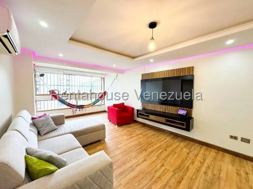 Apartamento (1 Nivel) en Venta en Prado Humboldt, Distrito Metropolitano - 12