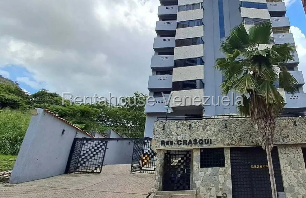 Apartamento (1 Nivel) en Alquiler en El Parral, Carabobo - 2