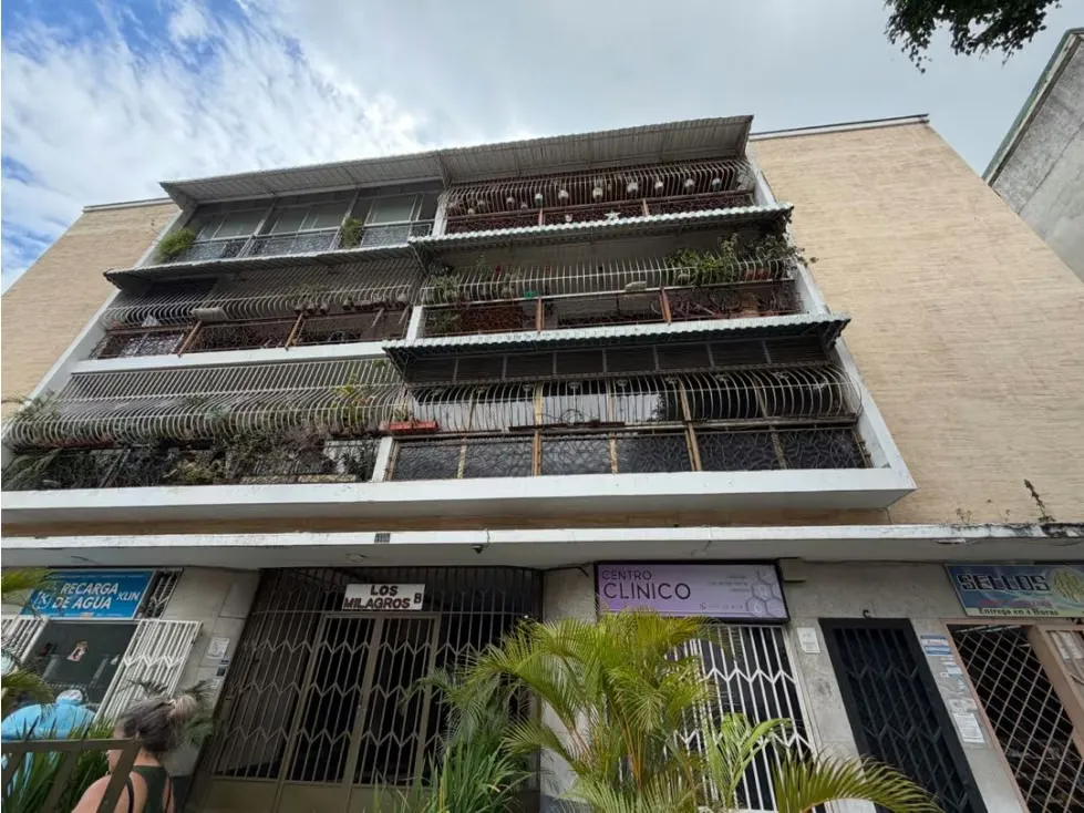 Vendo alquilo local 52m2 Chacao Avenida Guaicaipuro - 13