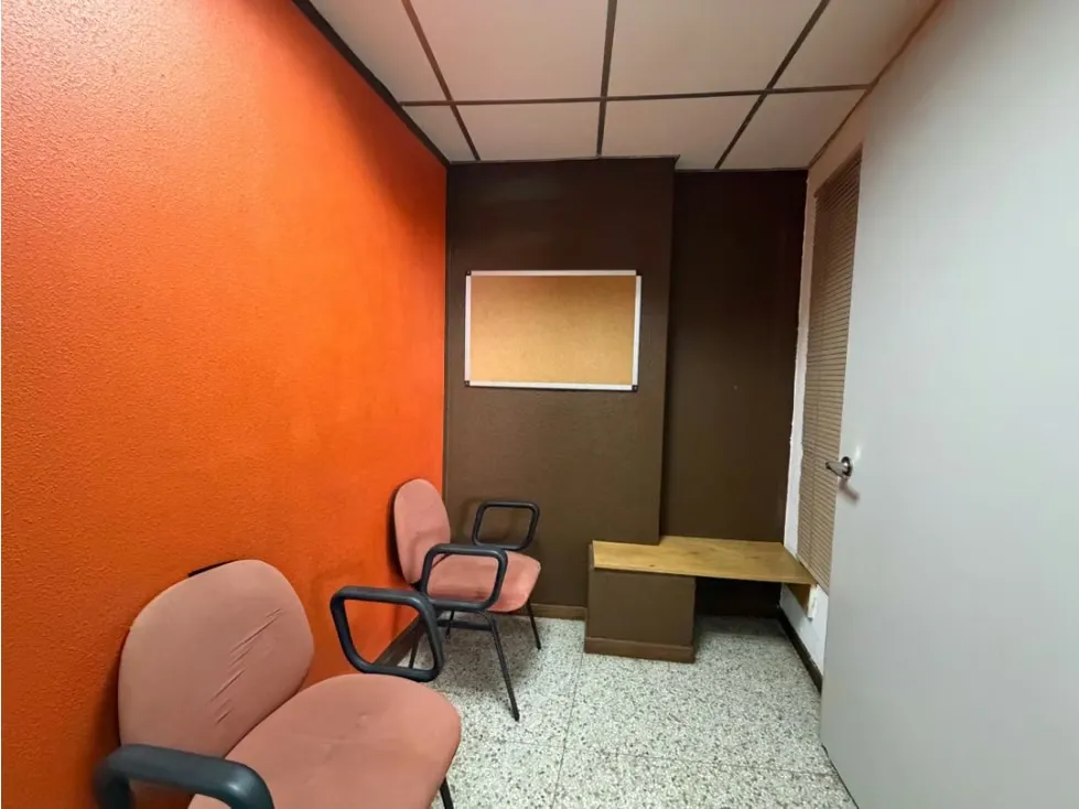 Vendo alquilo local 52m2 Chacao Avenida Guaicaipuro - 3