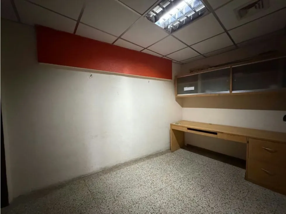 Vendo alquilo local 52m2 Chacao Avenida Guaicaipuro - 10