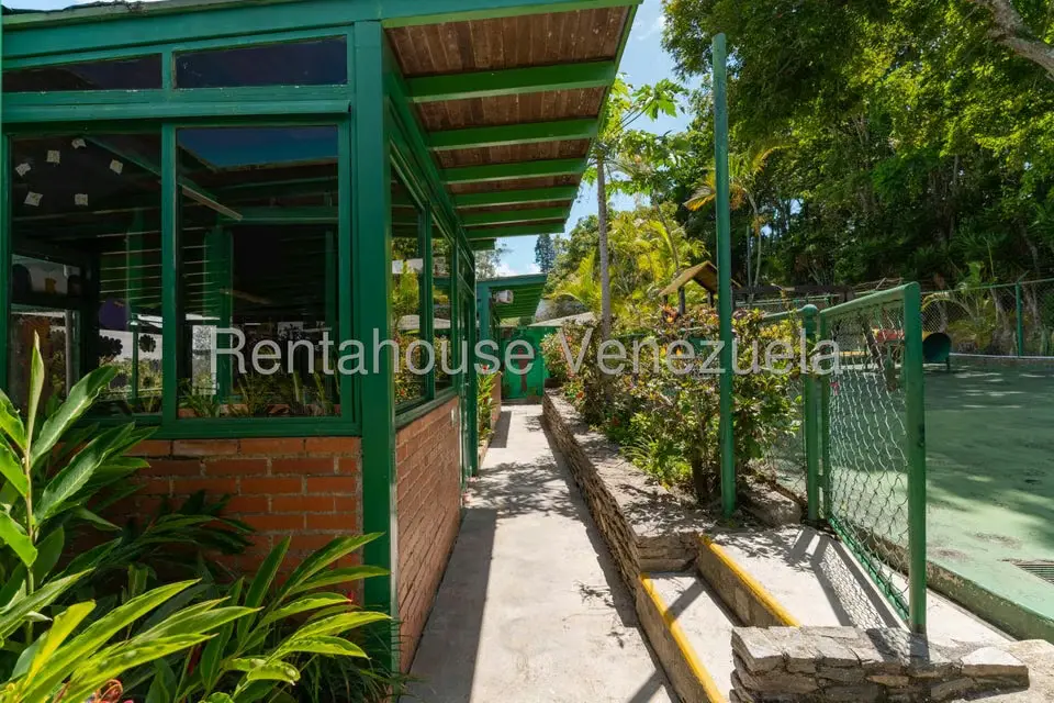 Terreno (Comercial) en Venta en Oripoto, Distrito Metropolitano - 34
