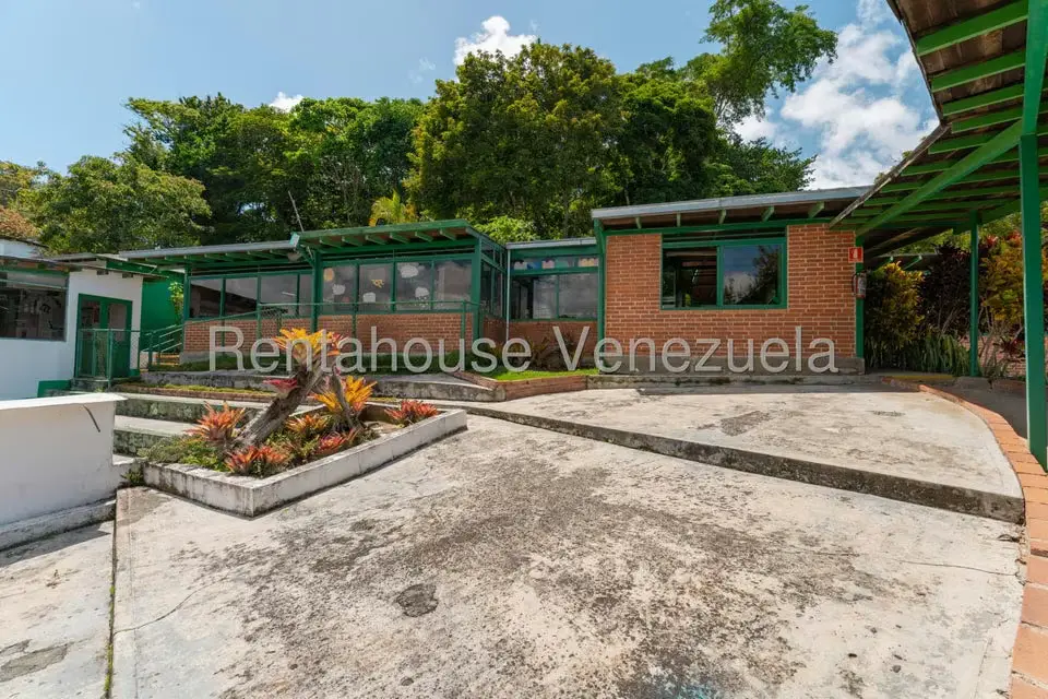 Terreno (Comercial) en Venta en Oripoto, Distrito Metropolitano - 37
