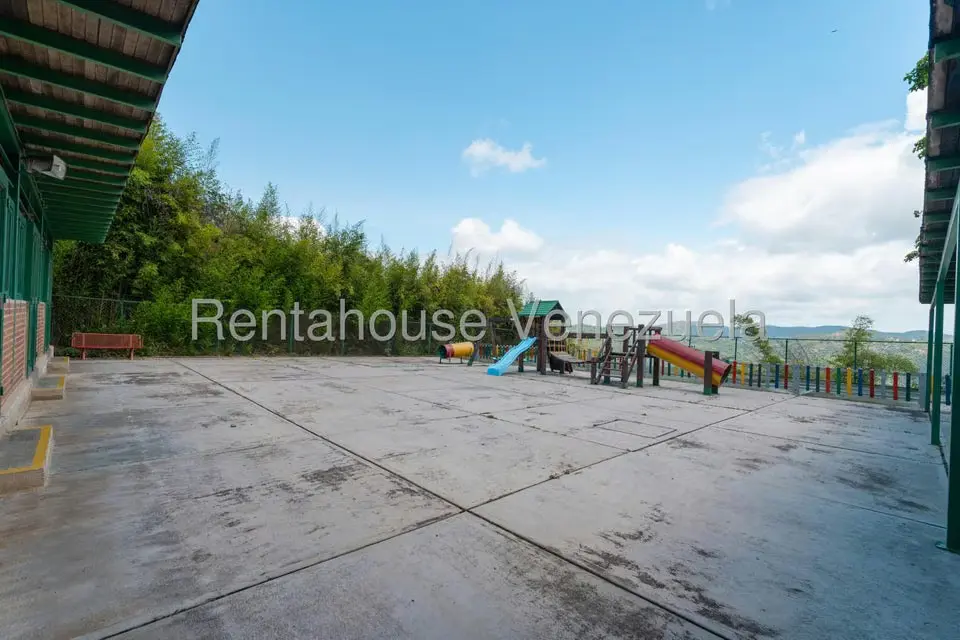 Terreno (Comercial) en Venta en Oripoto, Distrito Metropolitano - 43