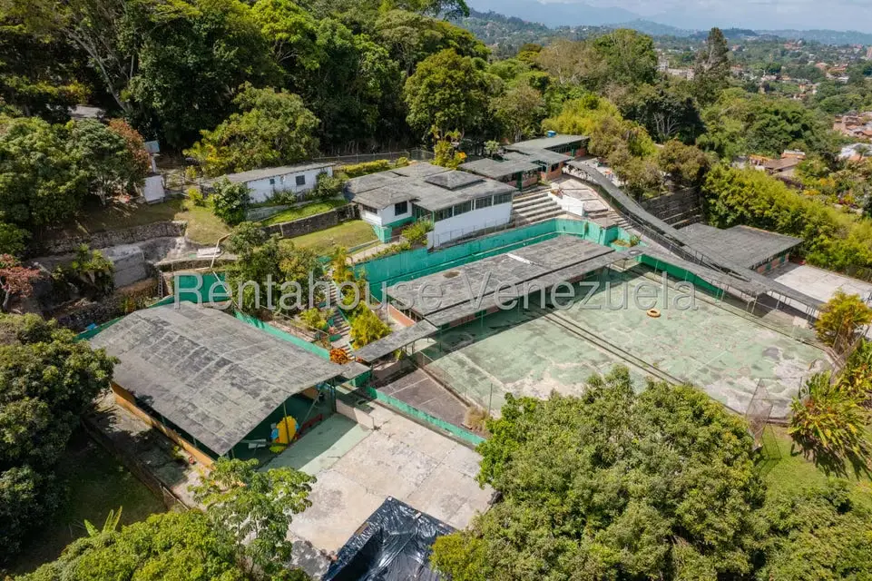 Terreno (Comercial) en Venta en Oripoto, Distrito Metropolitano - 5