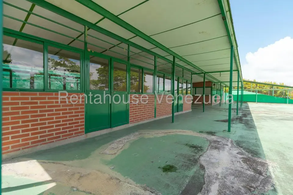 Terreno (Comercial) en Venta en Oripoto, Distrito Metropolitano - 51