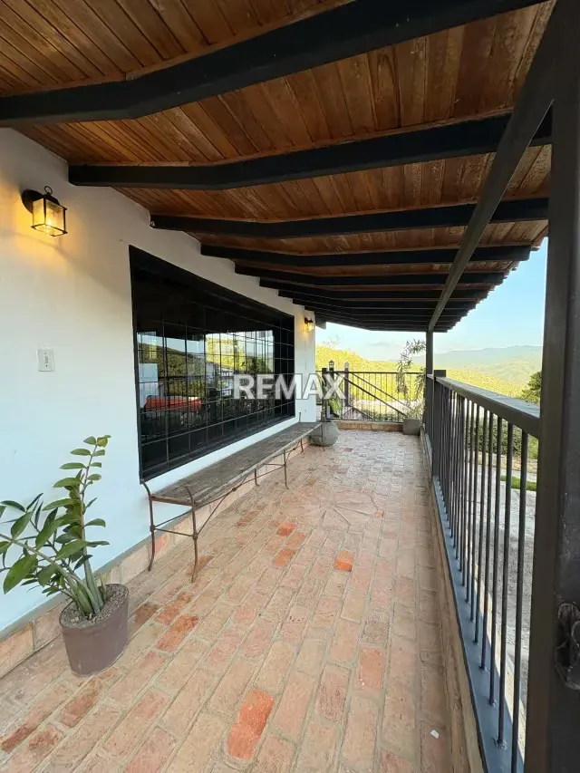 En venta Quinta Colonial En Urbanismo Privado - 3