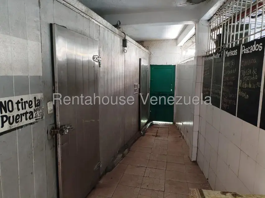 Comercial (Local Comercial) en Venta en Centro de Charallave, Miranda - 25