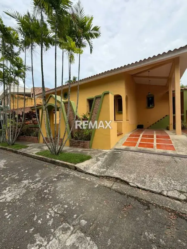 Casa en venta en Altos de Guataparo
