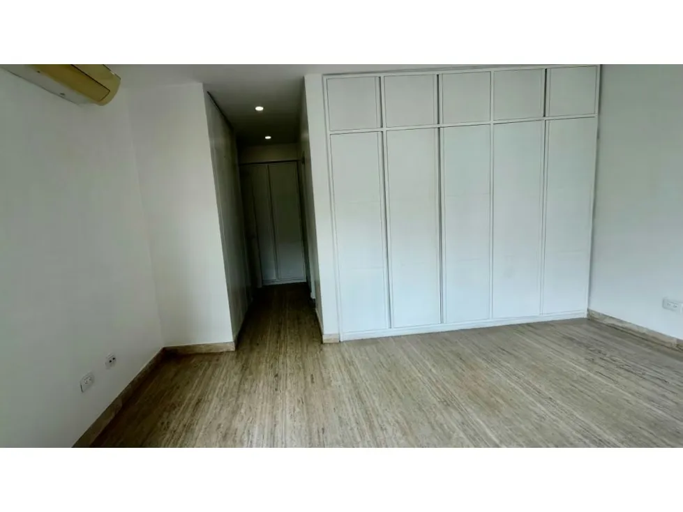 En venta apartamento en Campo Alegre (calle cerrada) - 13