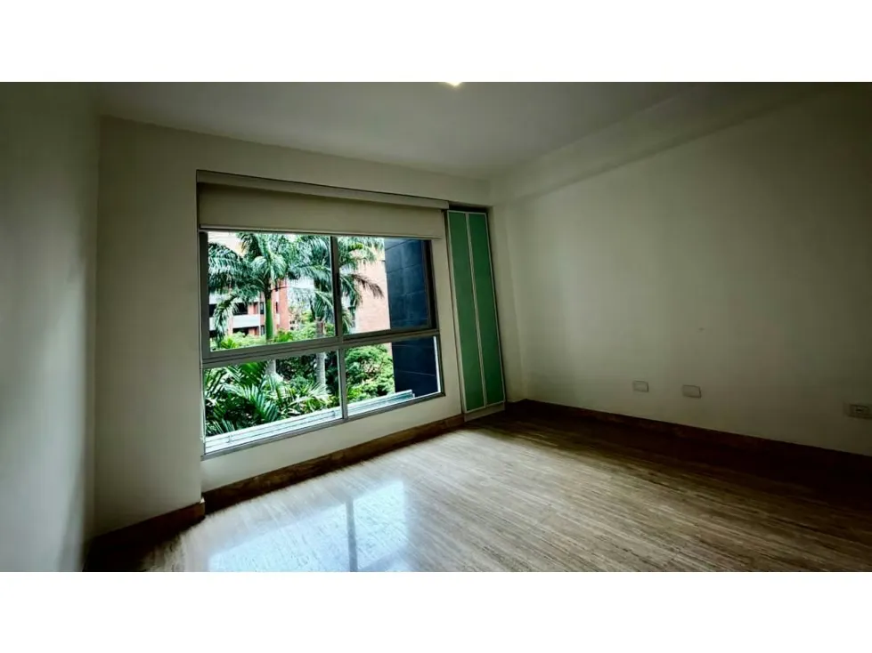 En venta apartamento en Campo Alegre (calle cerrada) - 17