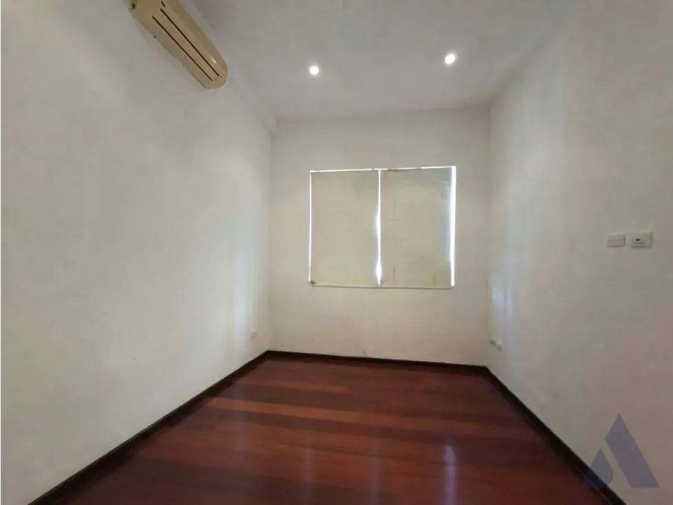 En venta casa 290 m2 Caurimare 2475 - 8