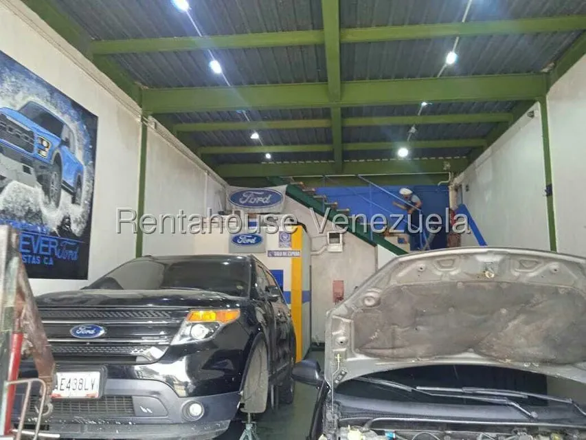 Comercial (Local Comercial) en Venta en Guatire, Miranda - 2