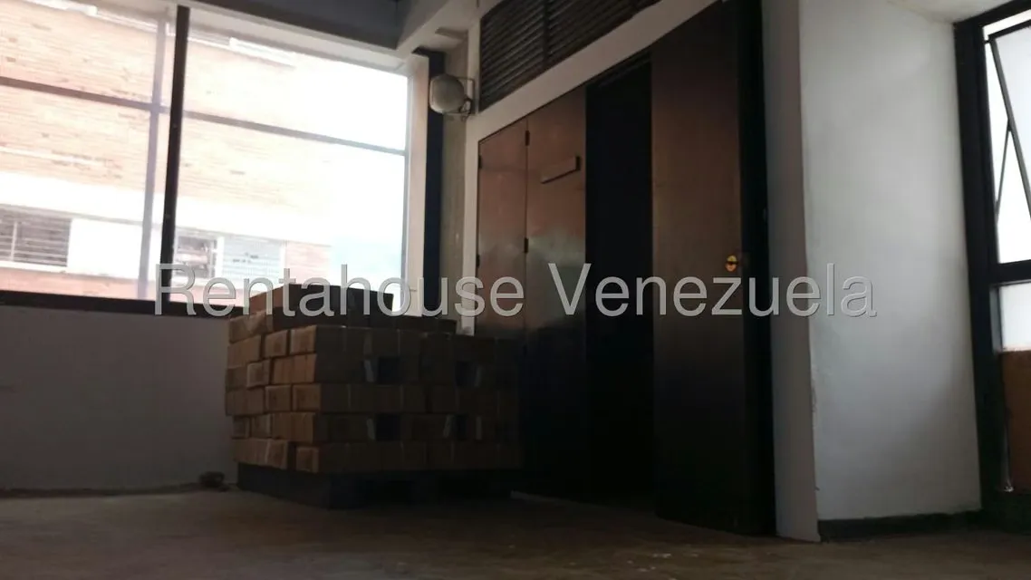 Galpon - Deposito en Alquiler en La Urbina, Distrito Metropolitano - 15