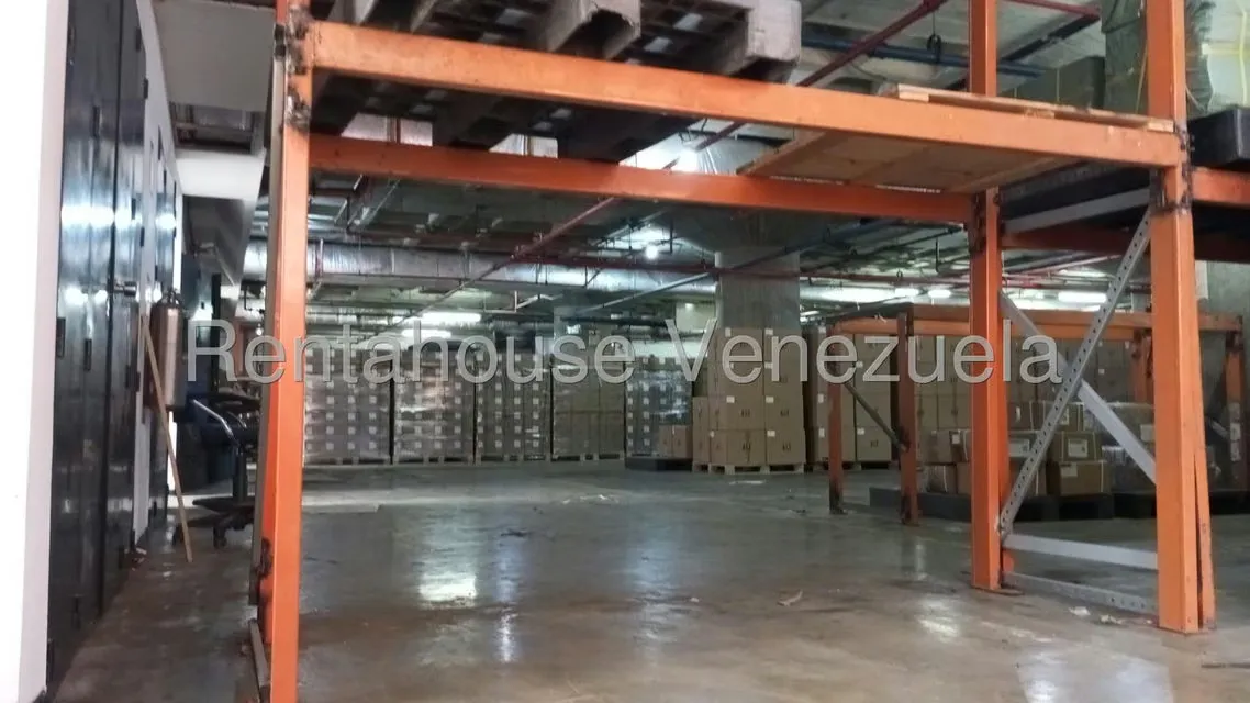 Galpon - Deposito en Alquiler en La Urbina, Distrito Metropolitano - 16