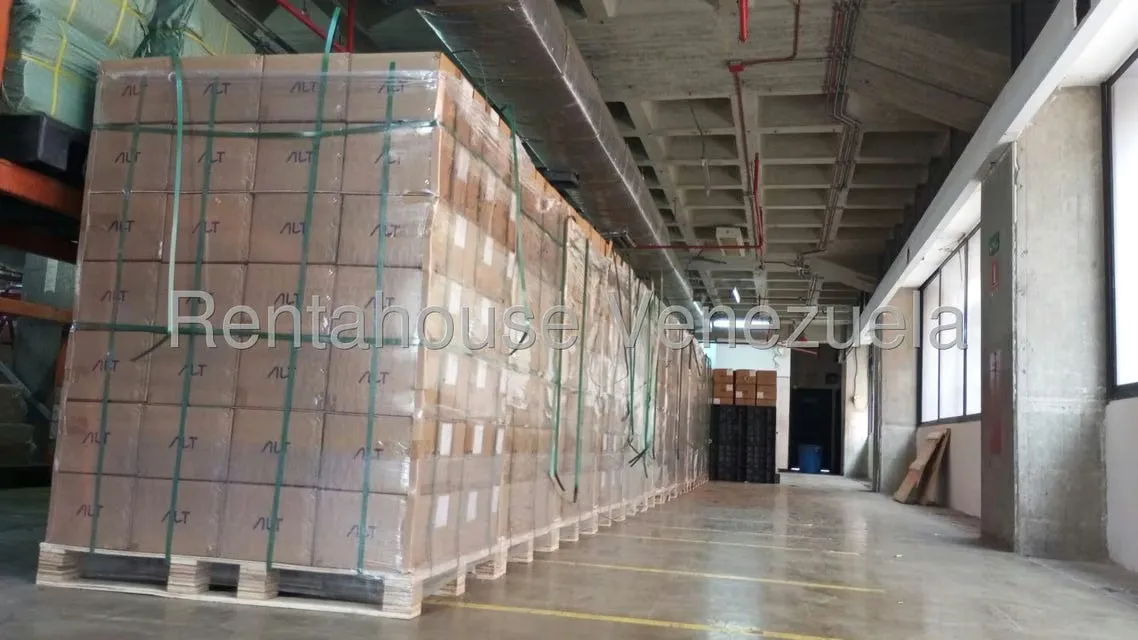 Galpon - Deposito en Alquiler en La Urbina, Distrito Metropolitano - 17