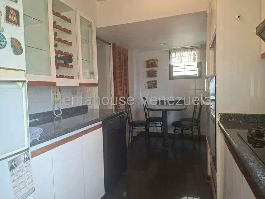 Apartamento (1 Nivel) en Venta en Los Chorros, Distrito Metropolitano - 5