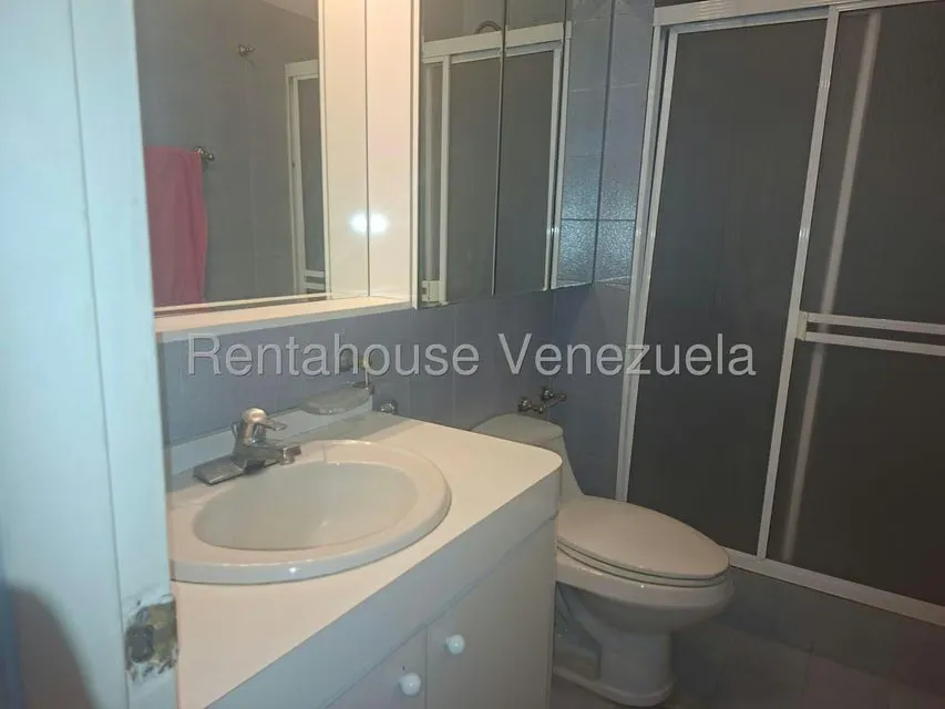 Apartamento (1 Nivel) en Venta en Los Chorros, Distrito Metropolitano - 10