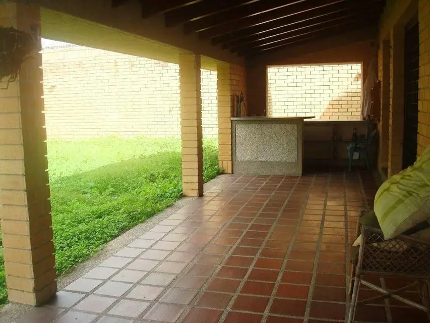 Casa (Multipes Niveles) en Venta en La Lagunita Country Club, Distrito Metropolitano - 32