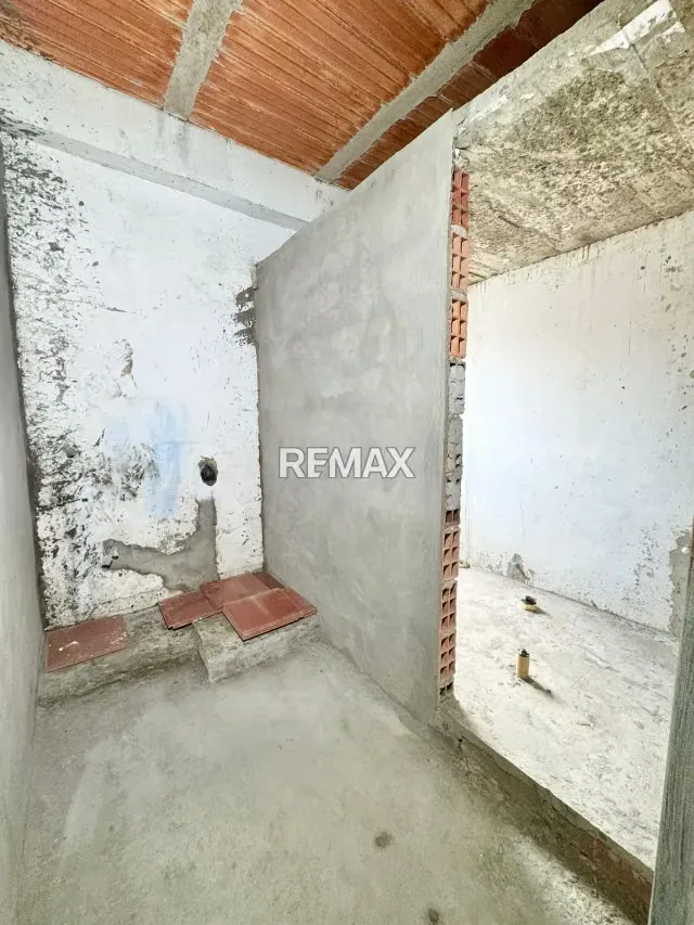EN VENTA | CASA COMERCIAL A PIE DE CALLE – CENTRO DE SAN CRISTÓBAL - 17