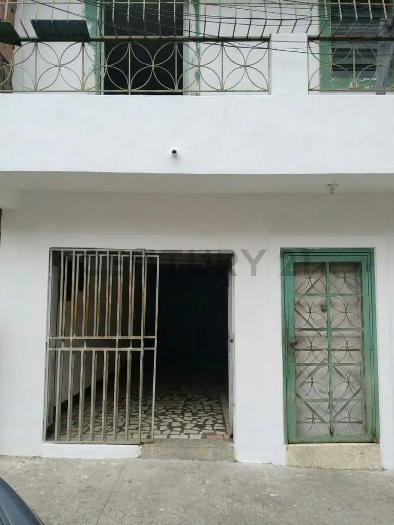Un espacio estratégico a pie de calle te espera - 8