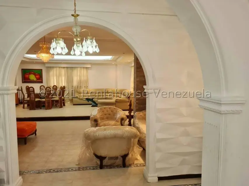 Casa (Multipes Niveles) en Venta en Mirador Panamericano, Miranda - 20
