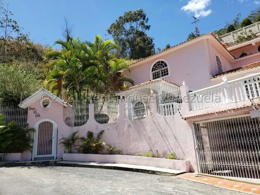 Casa (Multipes Niveles) en Venta en Mirador Panamericano, Miranda - 2