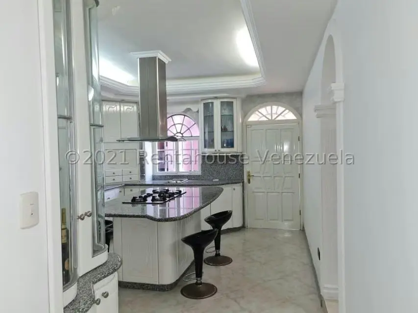 Casa (Multipes Niveles) en Venta en Mirador Panamericano, Miranda - 31