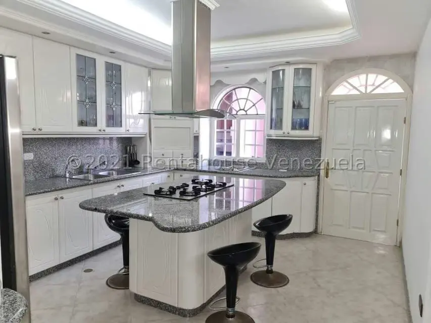 Casa (Multipes Niveles) en Venta en Mirador Panamericano, Miranda - 32