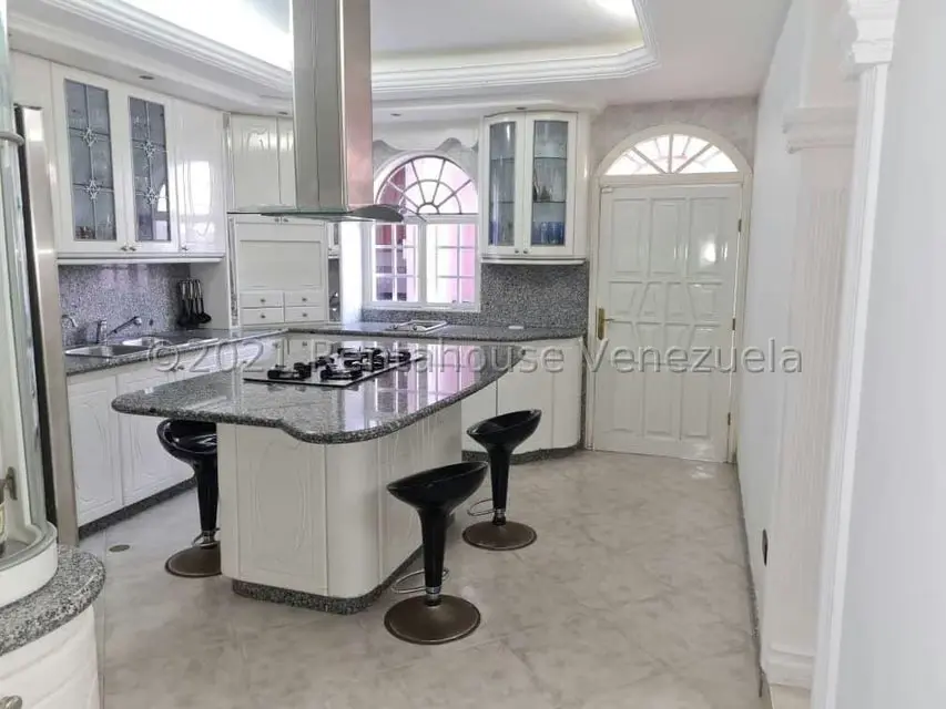 Casa (Multipes Niveles) en Venta en Mirador Panamericano, Miranda - 33