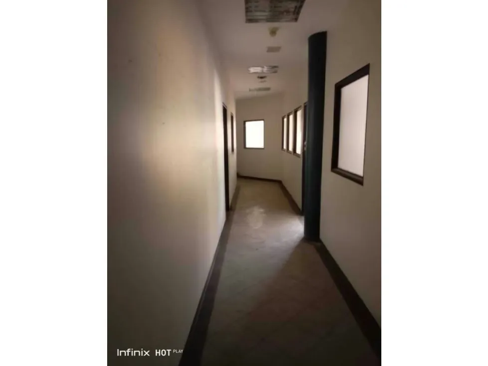 Alquilo oficina 1000m2 Los Ruices Sur 9941 - 6