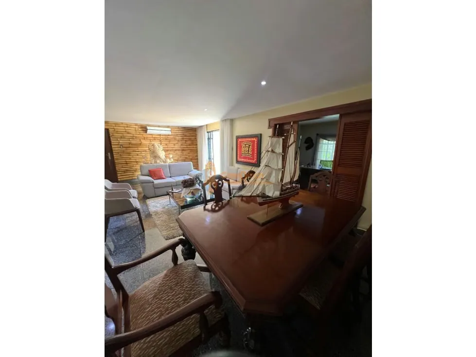VENTA DE CASA EN COLINAS DE GUATAPARO - 7