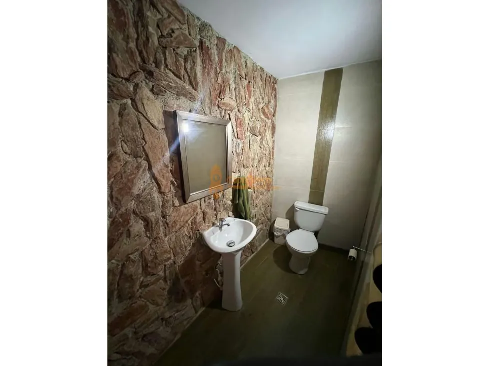VENTA DE CASA EN COLINAS DE GUATAPARO - 10