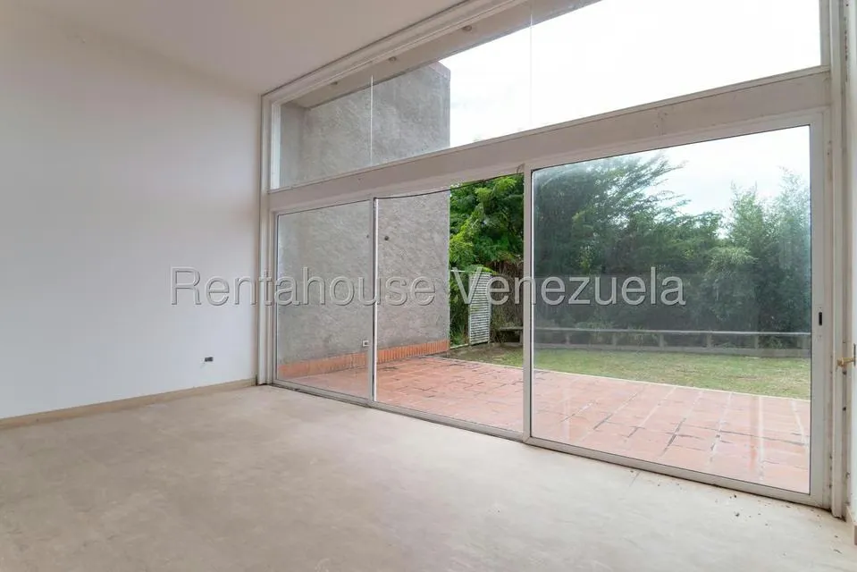 Casa (Multipes Niveles) en Venta en Alto Hatillo, Distrito Metropolitano - 15