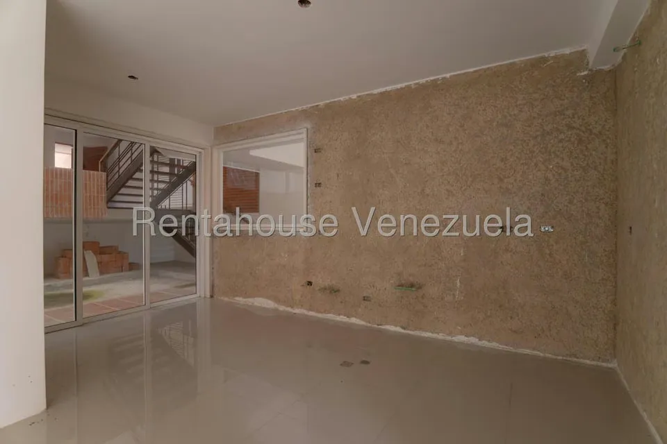Casa (Multipes Niveles) en Venta en Alto Hatillo, Distrito Metropolitano - 21