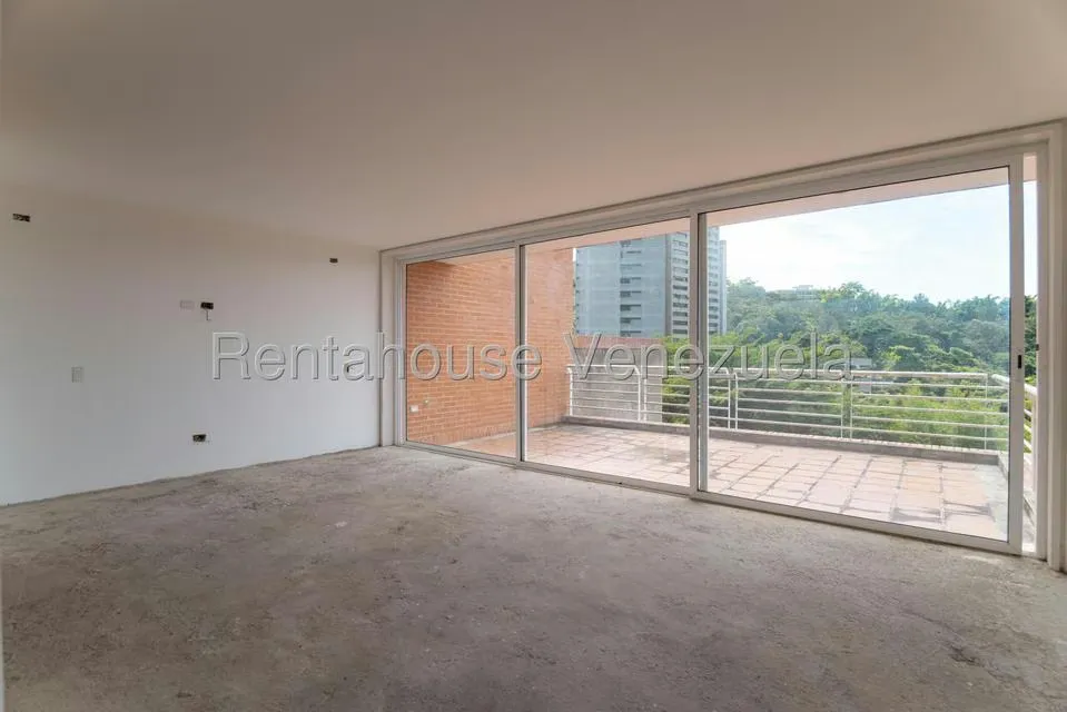 Casa (Multipes Niveles) en Venta en Alto Hatillo, Distrito Metropolitano - 25