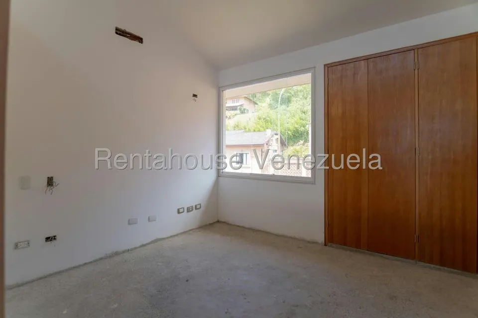 Casa (Multipes Niveles) en Venta en Alto Hatillo, Distrito Metropolitano - 30