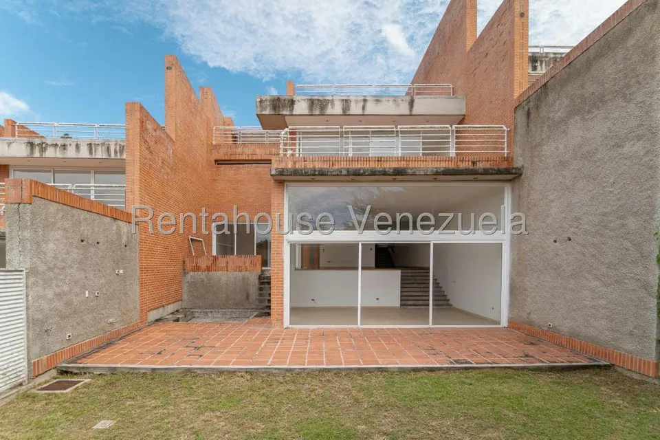 Casa (Multipes Niveles) en Venta en Alto Hatillo, Distrito Metropolitano - 39