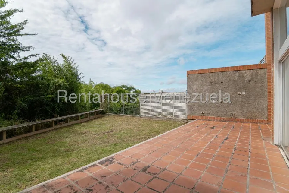 Casa (Multipes Niveles) en Venta en Alto Hatillo, Distrito Metropolitano - 41