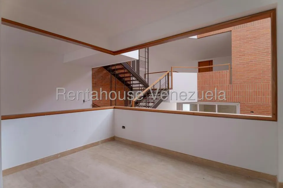 Casa (Multipes Niveles) en Venta en Alto Hatillo, Distrito Metropolitano - 10