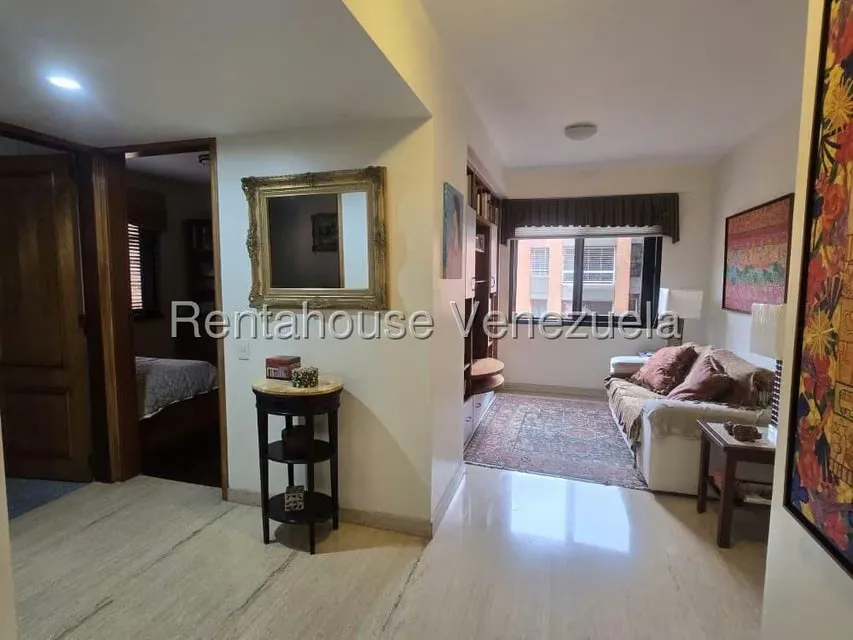 Apartamento (1 Nivel) en Venta en Campo Alegre, Distrito Metropolitano - 15