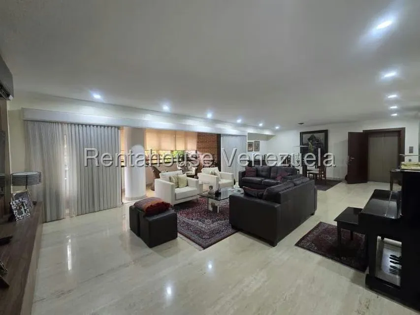 Apartamento (1 Nivel) en Venta en Campo Alegre, Distrito Metropolitano - 6